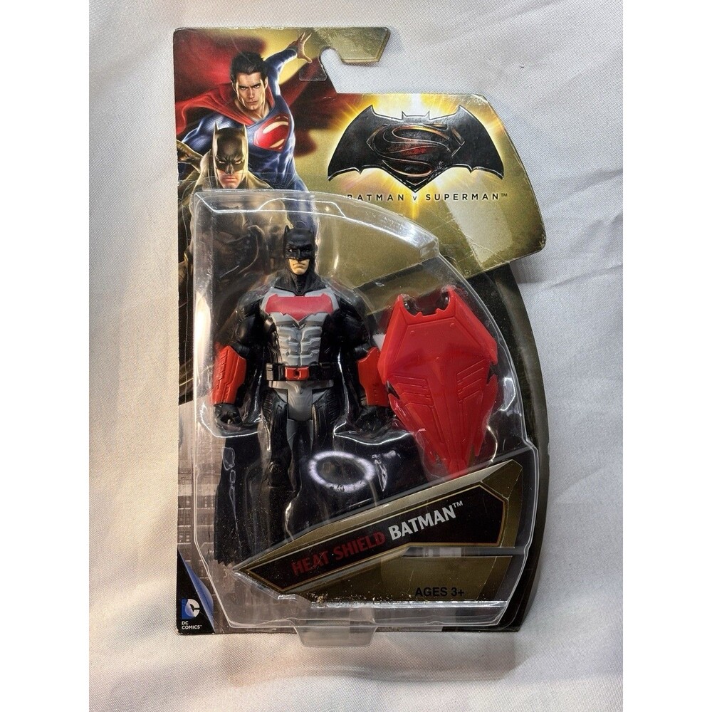 NEW! Batman v Superman: Dawn of Justice Heat Shield Batman 6" Figure   (DPL93)